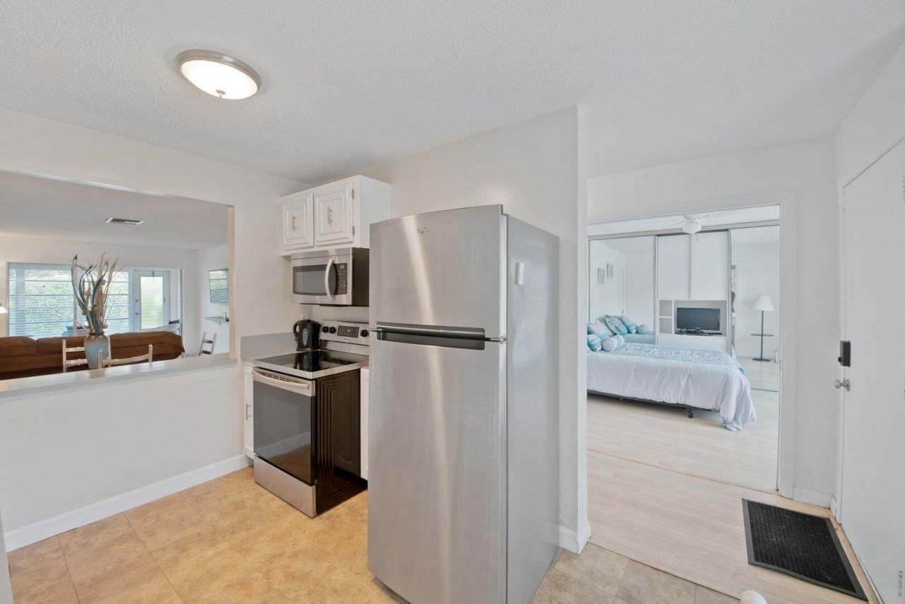 13670 Via Flora, Unit B, Delray Beach, FL 33484 Photo