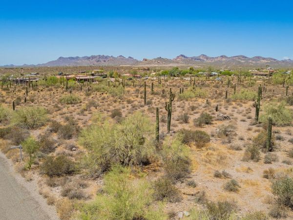 E Boulder ST Lot B, Apache Junction, AZ 85119