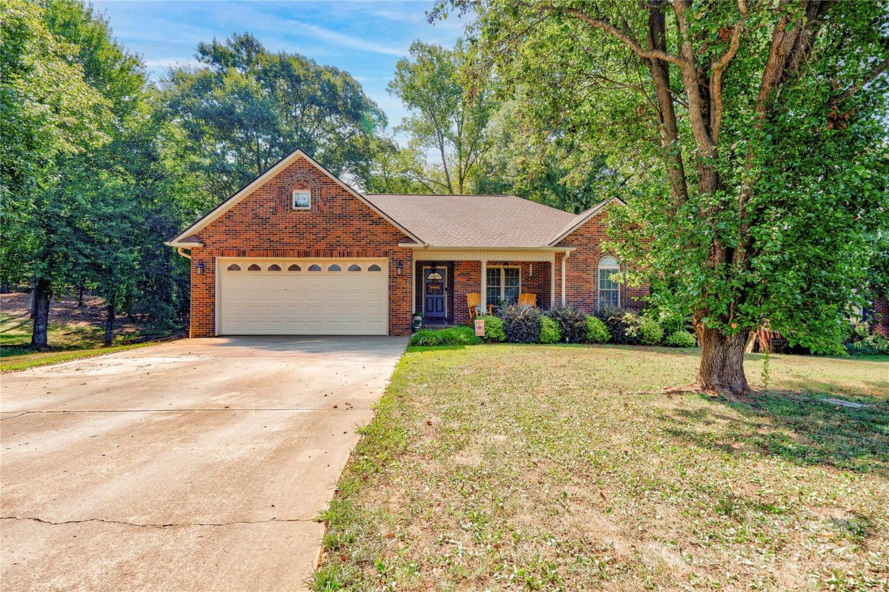 129 Creekside Drive, Shelby, NC 28152 Main Photo