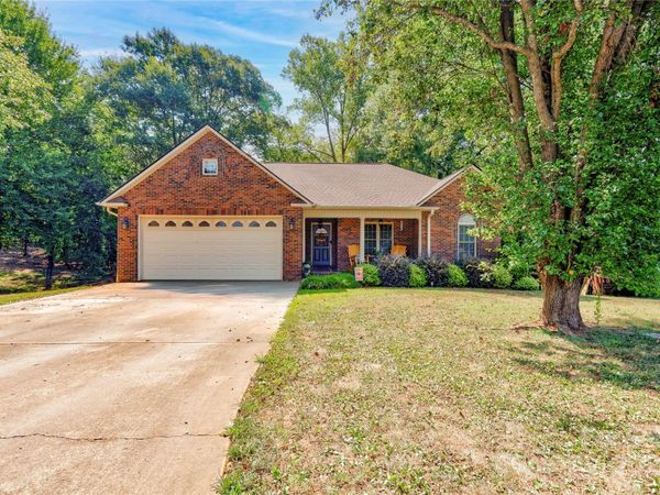 129 Creekside Drive, Shelby, NC 28152