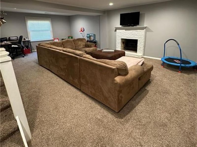 1155 Griffiths Drive , Zanesville, OH 43701 Photo 12