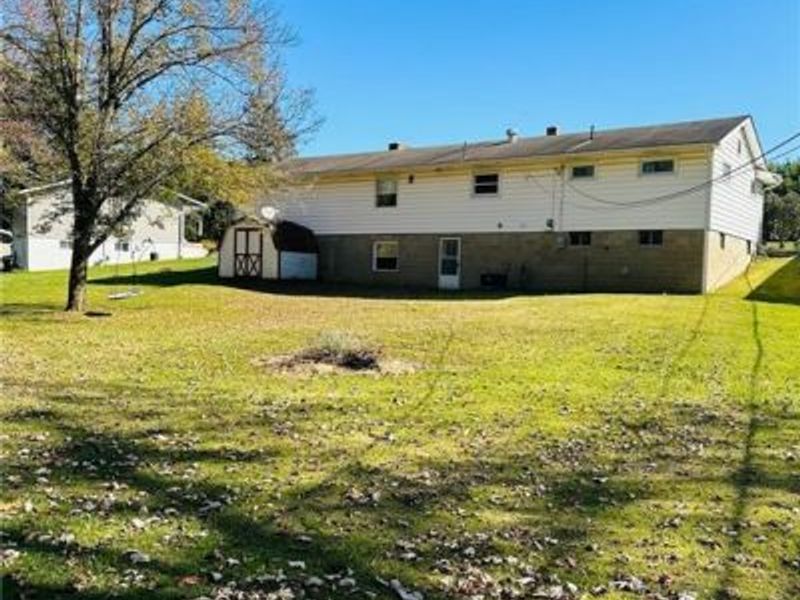 1155 Griffiths Drive , Zanesville, OH 43701 Photo 14