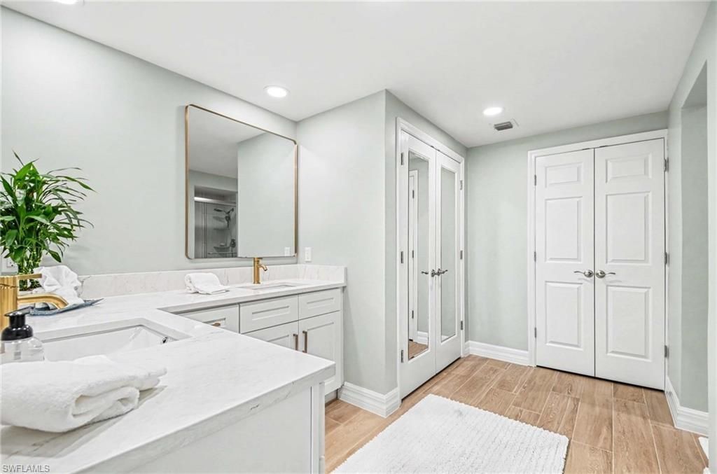 4140 Bayhead Dr, Unit 203, Bonita Springs, FL 34134 Photo
