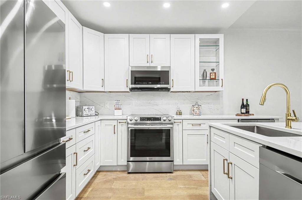4140 Bayhead Dr, Unit 203, Bonita Springs, FL 34134 Photo