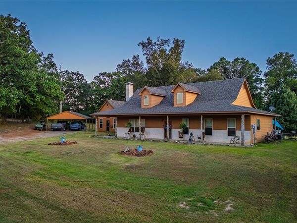 12701 FM 2010, Chandler, TX 75758