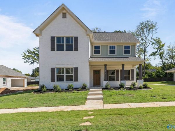 1604 Calistoga Circle NE, Huntsville, AL 35811