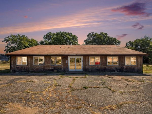 2229 S 11th Street, Niles, MI 49120