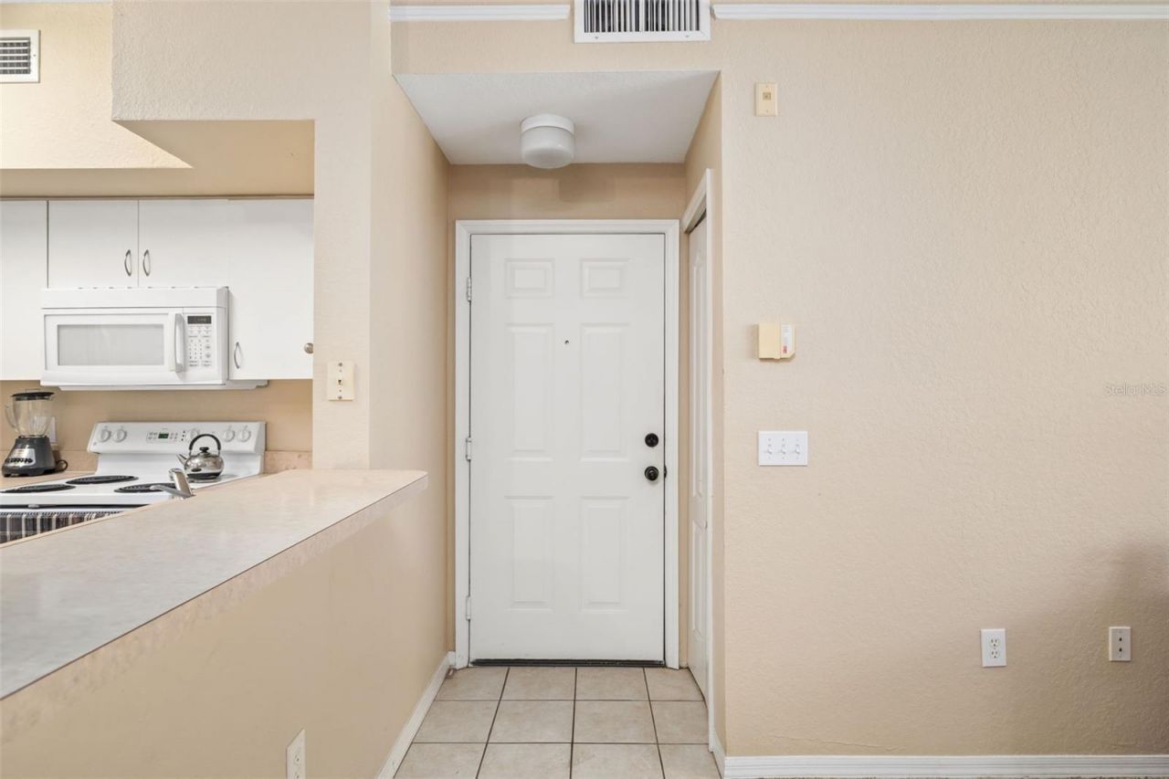 4142 Central Sarasota Parkway, Unit 1415, Sarasota, FL 34238 Photo