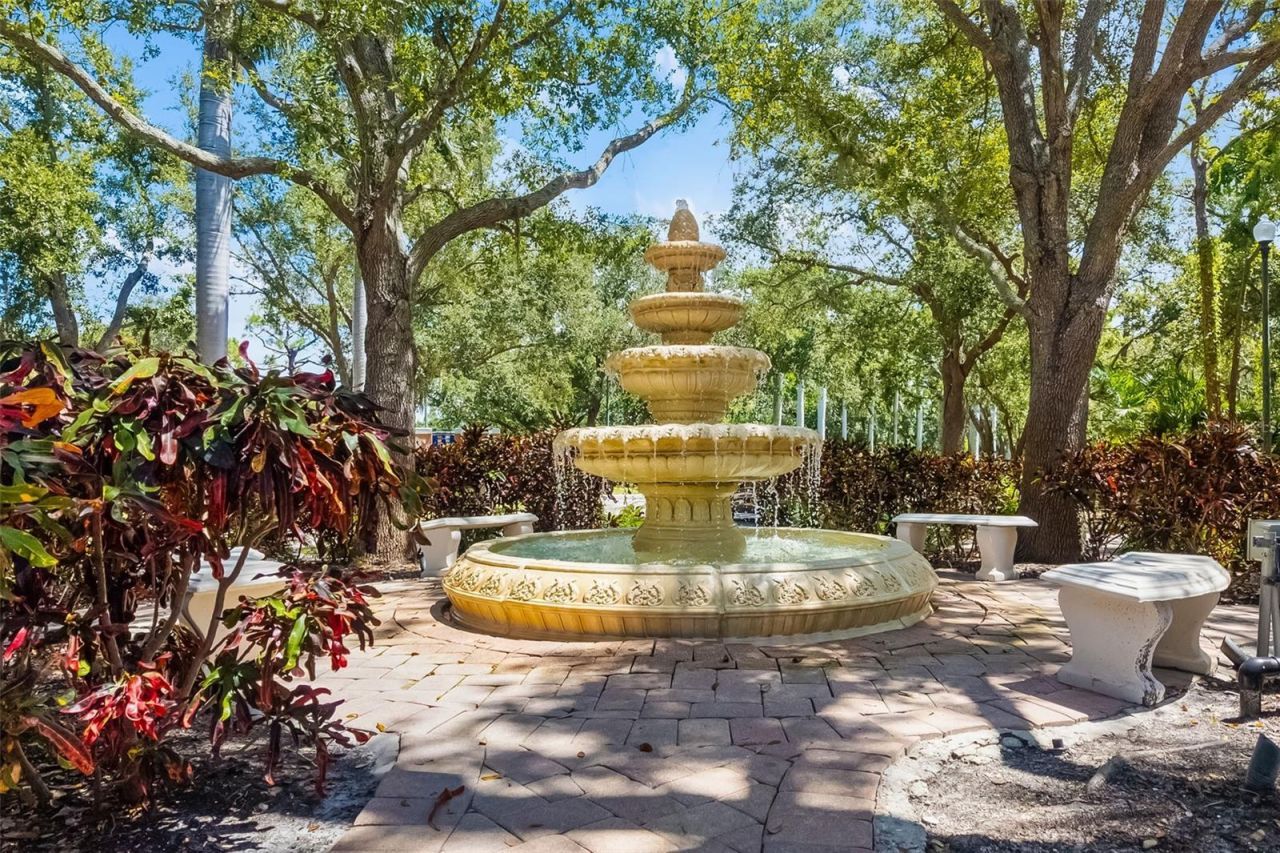 4142 Central Sarasota Parkway, Unit 1415, Sarasota, FL 34238 Photo