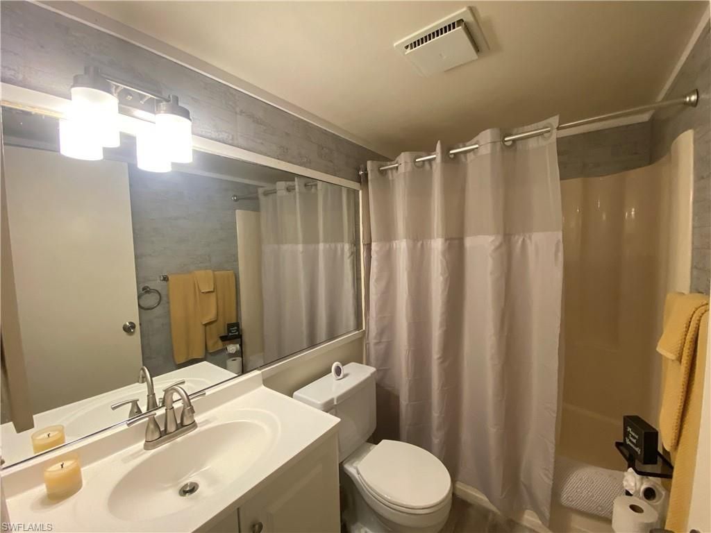 25398 Golf Lake Cir, Unit 205, Bonita Springs, FL 34135 Photo