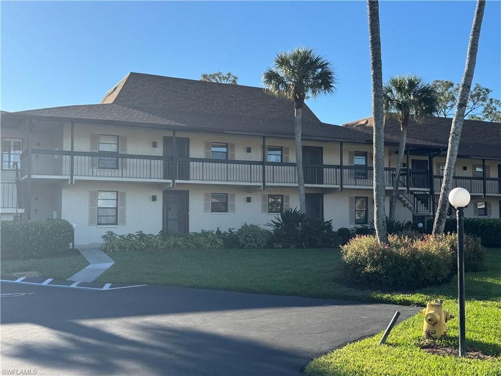 25398 Golf Lake Cir, Unit 205, Bonita Springs, FL 34135 Photo