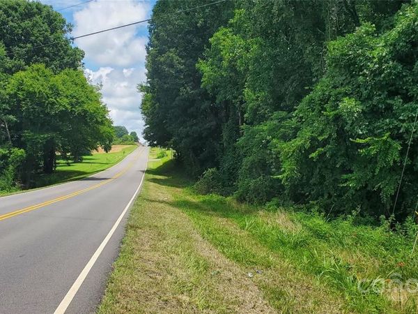 3939 US 64 Highway W, Mocksville, NC 27028