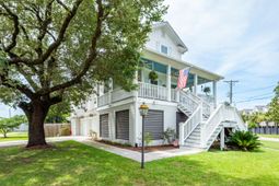 4195 St Johns Avenue photo 4