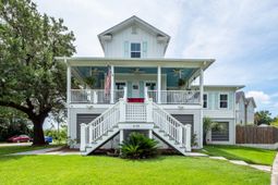 4195 St Johns Avenue photo 4