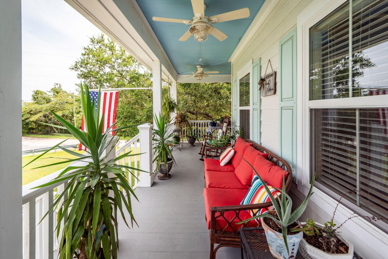 4195 St Johns Avenue Photo 6