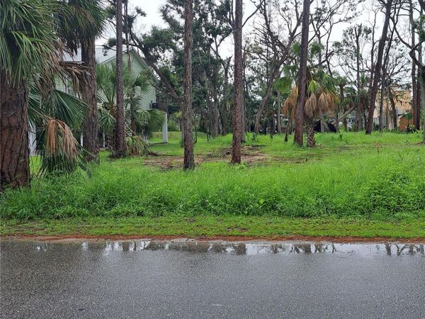 401 W 1ST STREET NW, Unit Lot #5, STEINHATCHEE, FL 32359