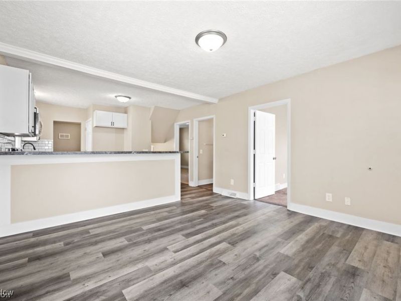 1517 16th Street NE, Canton, OH 44705 Photo 4
