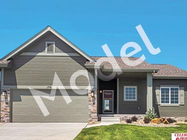 17576 Phoebe Street, Bennington, NE 68007