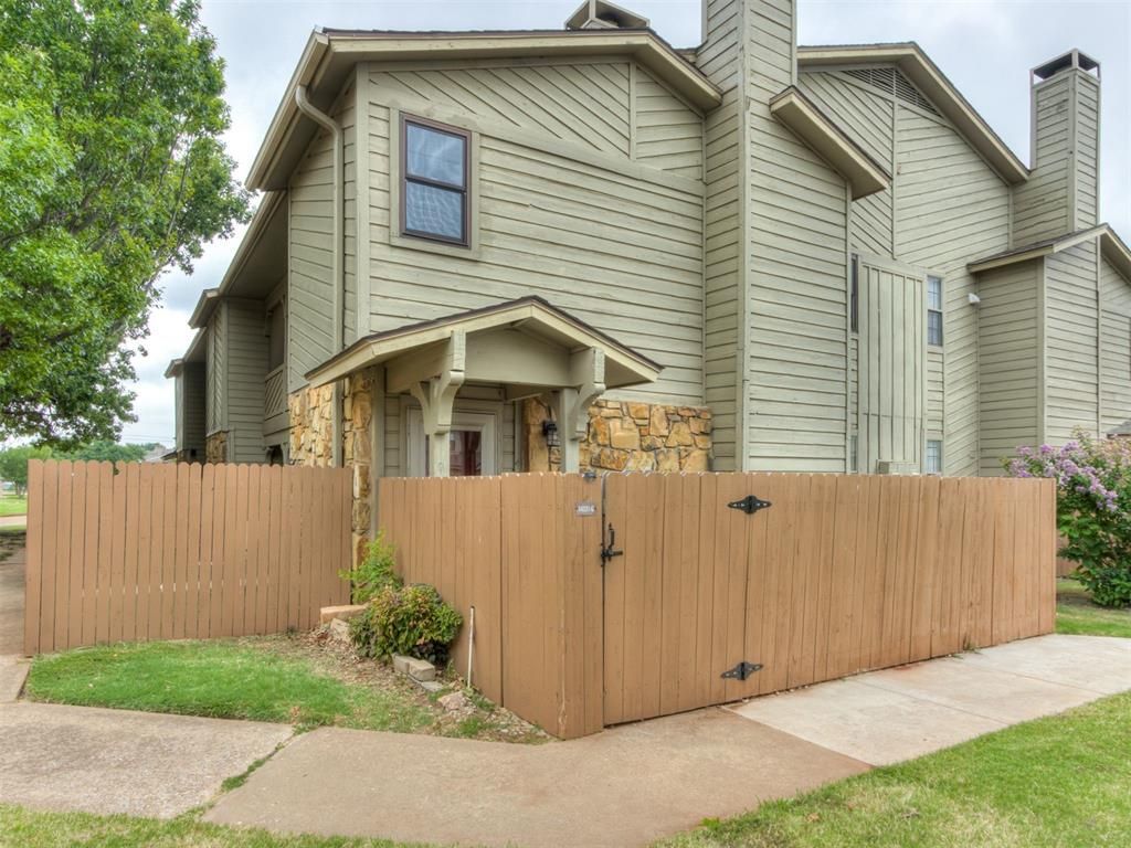 14331 N Pennsylvania Avenue, Unit 32G, Oklahoma City, OK 73134 Main Photo