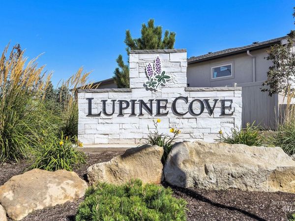 6242 W Stavros Drive, Meridian, ID 83646