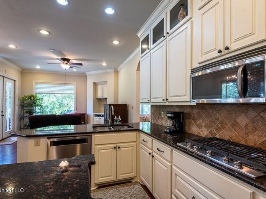 Property Image 45
