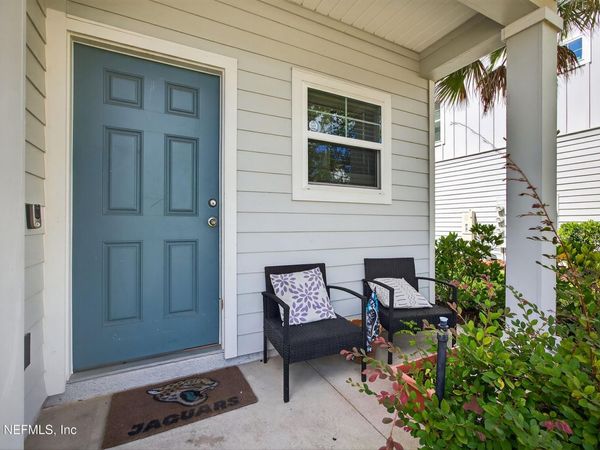 10302 BENSON LAKE Drive, Jacksonville, FL 32222