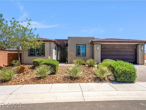 4681 SE Clifftop Drive , Pahrump, NV 89061