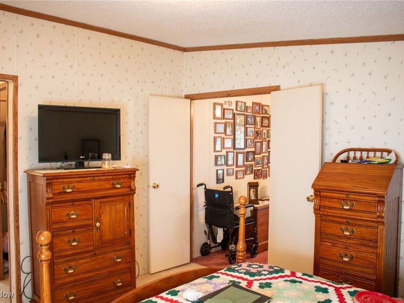 61691 Wintergreen Road, Lore City, OH 43755 Photo 15