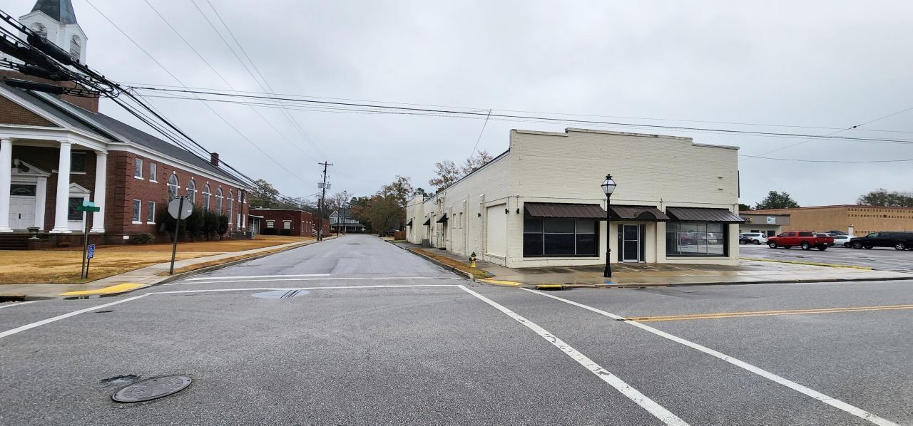 8505 Old State Road Photo 7