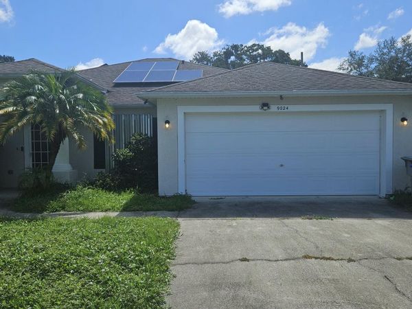 9024 100th Court, Vero Beach, FL 32967