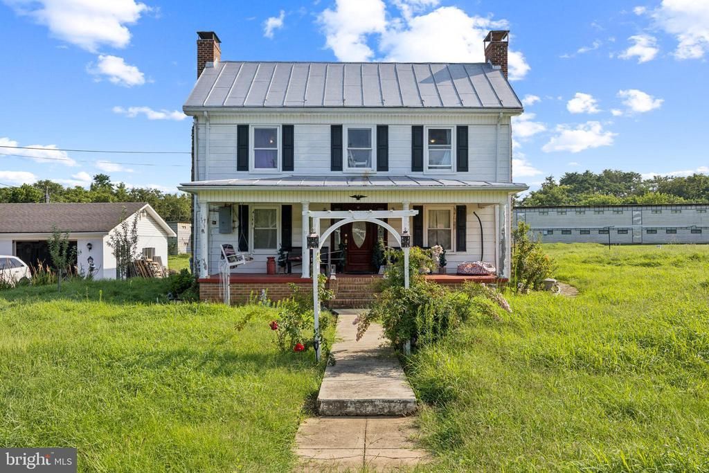 221 Kite Hollow Road, Stanley, VA 22851 Main Photo