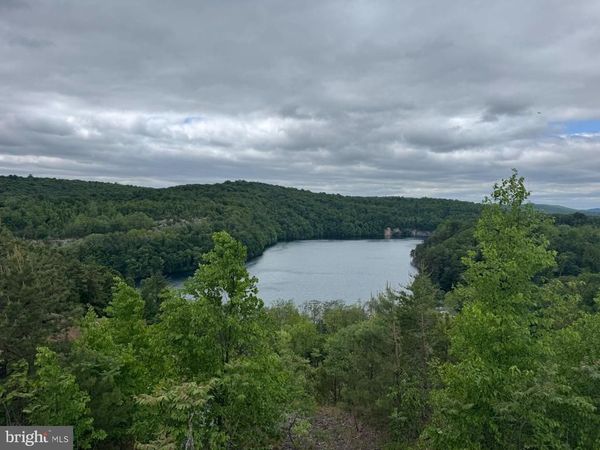 311 IRON VALLEY DRIVE, CORNWALL, PA 17016