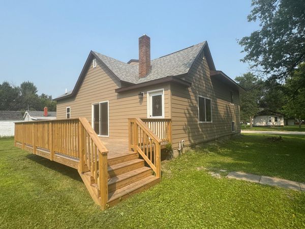 301 W Garfield Avenue, Mahnomen, MN 56557