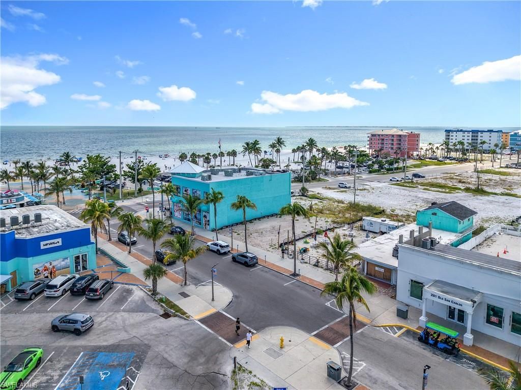 159/161 Old San Carlos Blvd, Fort Myers Beach, FL 33931 Photo