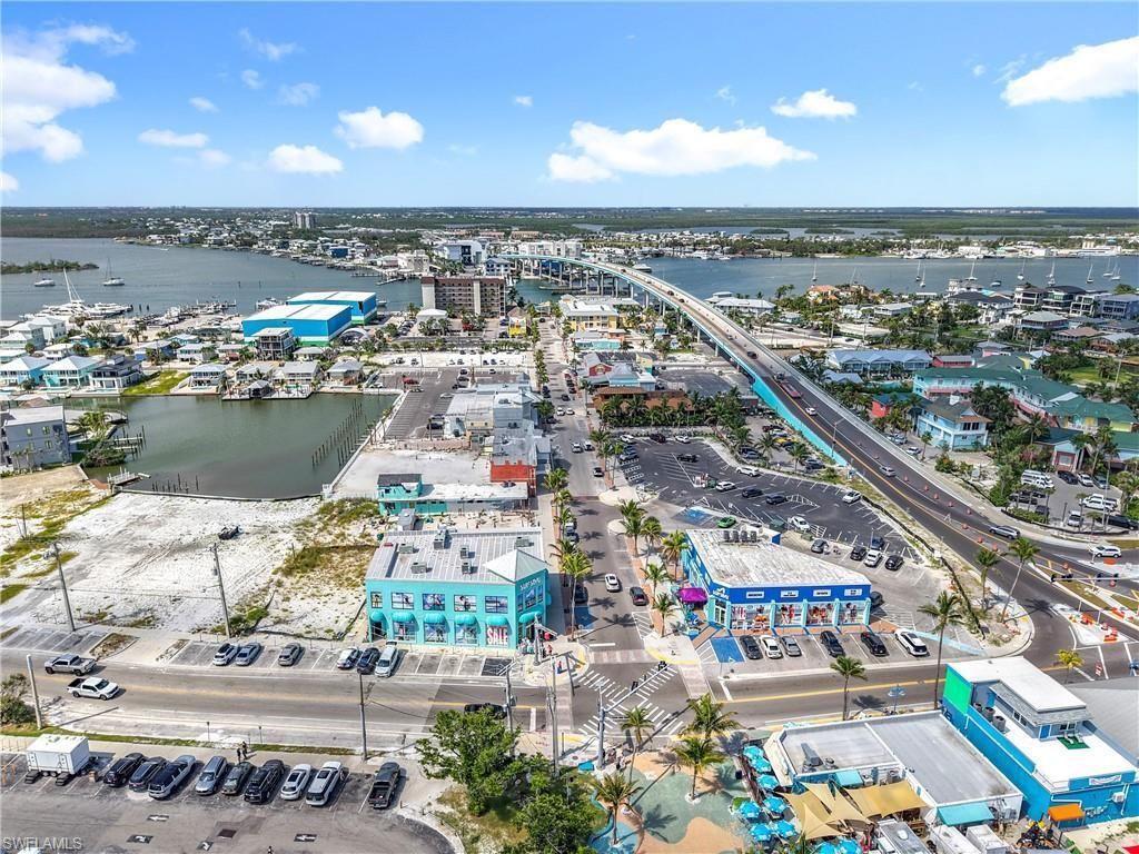 159/161 Old San Carlos Blvd, Fort Myers Beach, FL 33931 Photo