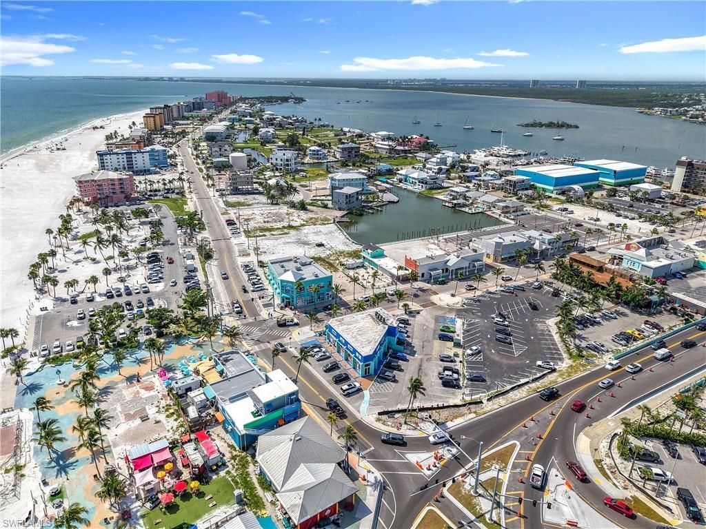 159/161 Old San Carlos Blvd, Fort Myers Beach, FL 33931 Photo