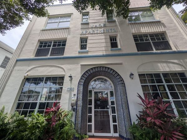 1008 Jefferson Ave, Unit 202, Miami Beach, FL 33139