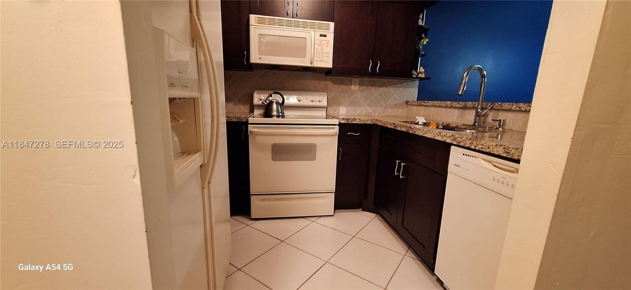 5835 Washington St, Unit 49, Hollywood, FL 33023 Photo