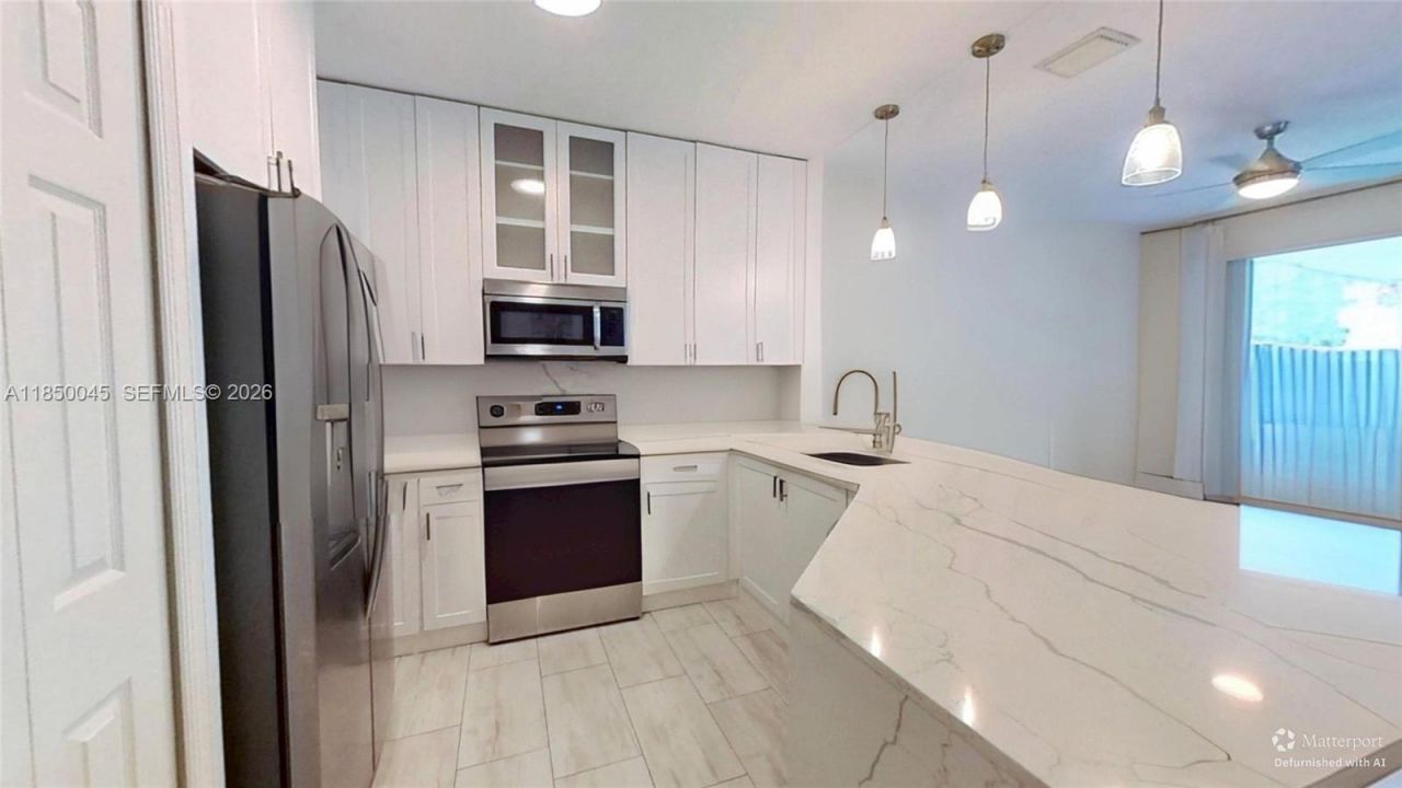 1420 SE 26th Ave, Homestead, FL 33035 Photo