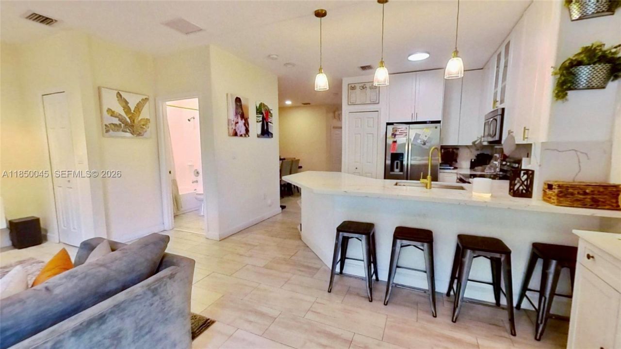 1420 SE 26th Ave, Homestead, FL 33035 Photo