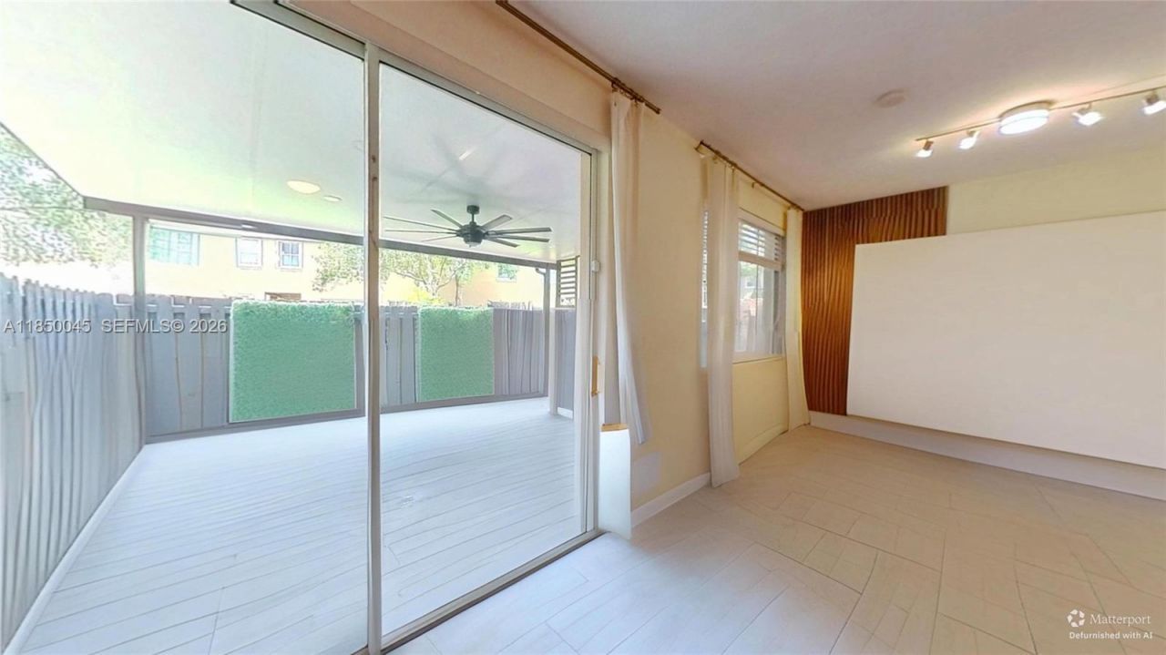 1420 SE 26th Ave, Homestead, FL 33035 Photo