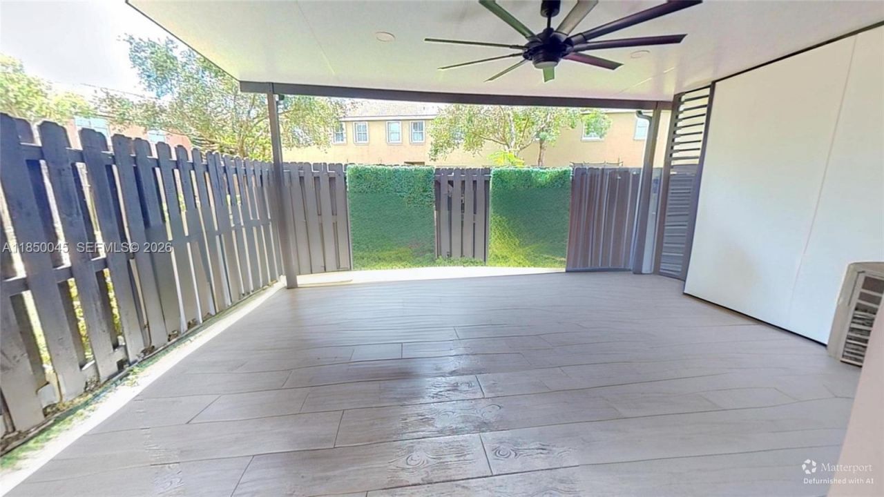 1420 SE 26th Ave, Homestead, FL 33035 Photo