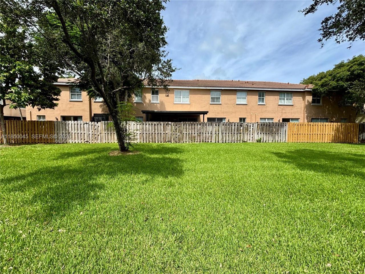 1420 SE 26th Ave, Homestead, FL 33035 Photo