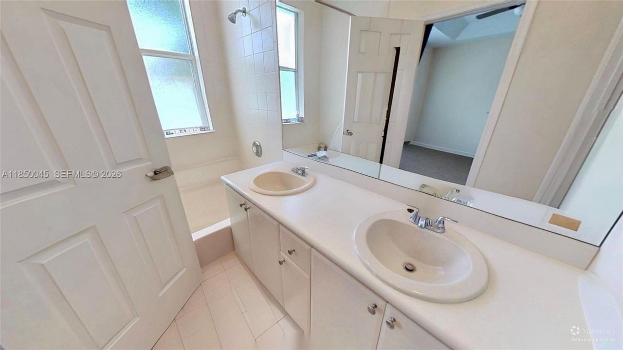 1420 SE 26th Ave, Homestead, FL 33035 Photo