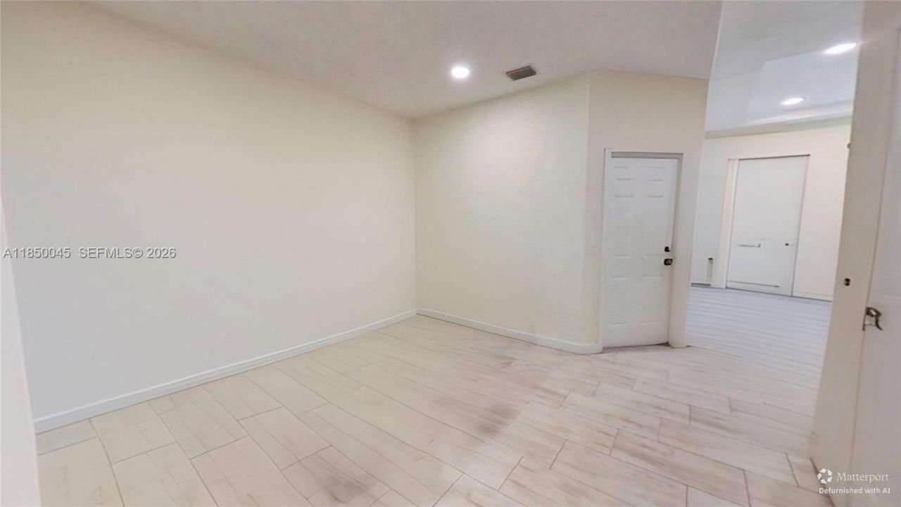 1420 SE 26th Ave, Homestead, FL 33035 Photo