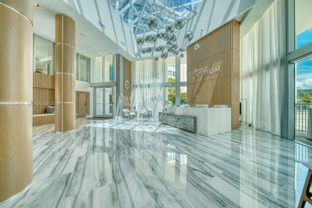 3131 NE 188th St, Unit 2-1103, Aventura, FL 33180 Photo