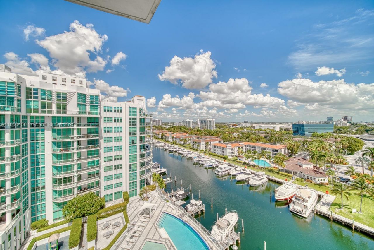 3131 NE 188th St, Unit 2-1103, Aventura, FL 33180 Photo