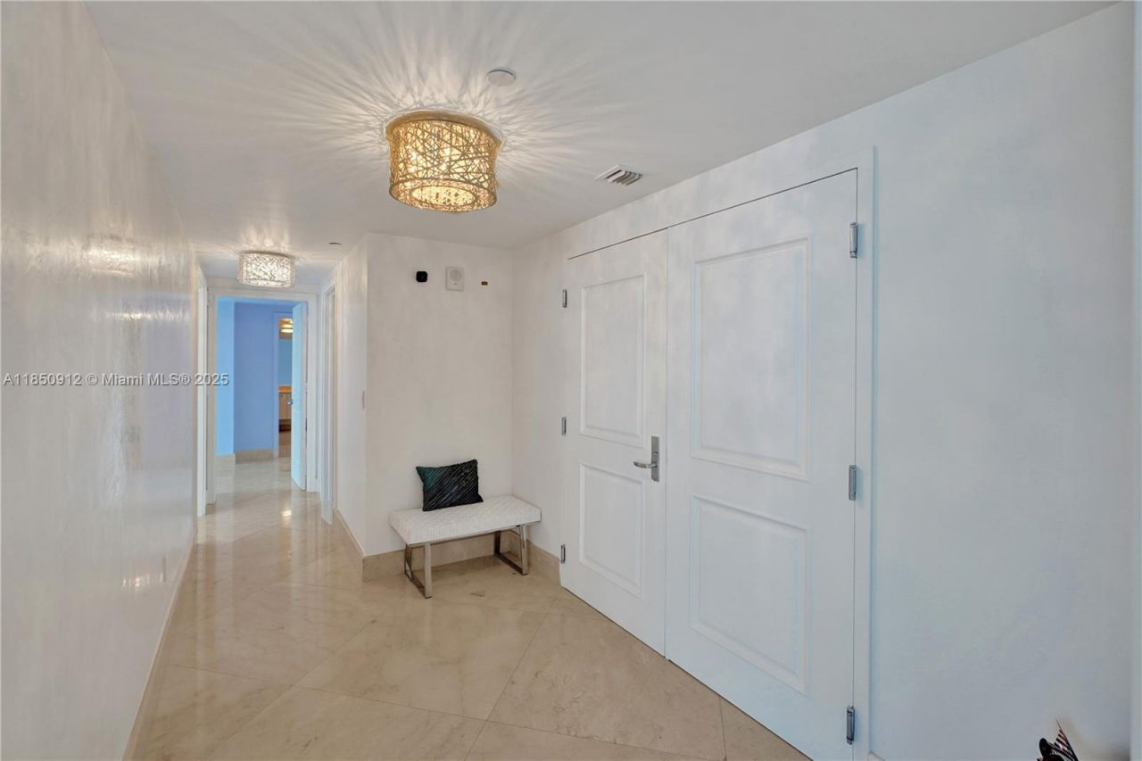 3101 S Ocean Dr, Unit 3506, Hollywood, FL 33019 Photo
