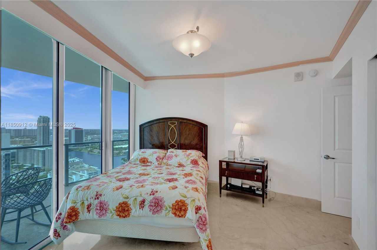 3101 S Ocean Dr, Unit 3506, Hollywood, FL 33019 Photo