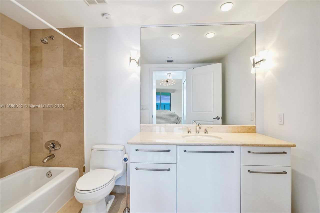 3101 S Ocean Dr, Unit 3506, Hollywood, FL 33019 Photo